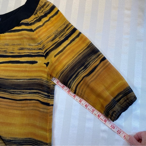 Anne Klein Silk Black Gold Abstract Stripe Pullover Blouse w/3/4 Elastic Sleeves - Picture 7 of 13